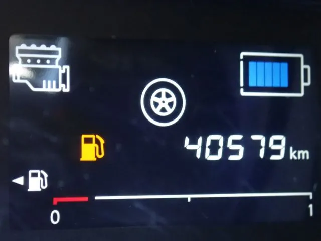 ノート(ニッサン)の車両写真