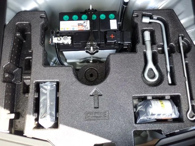 ノート(ニッサン)の車両写真