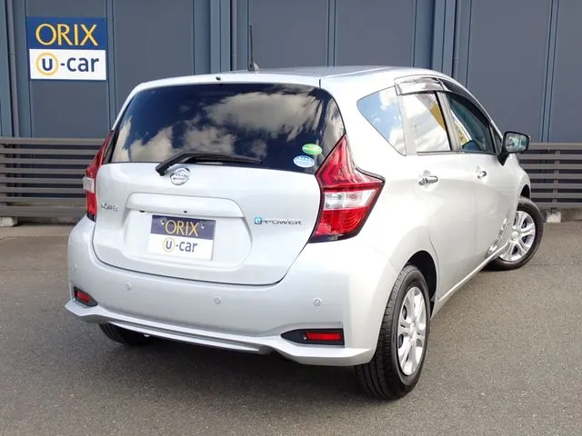 ノート(ニッサン)の車両写真