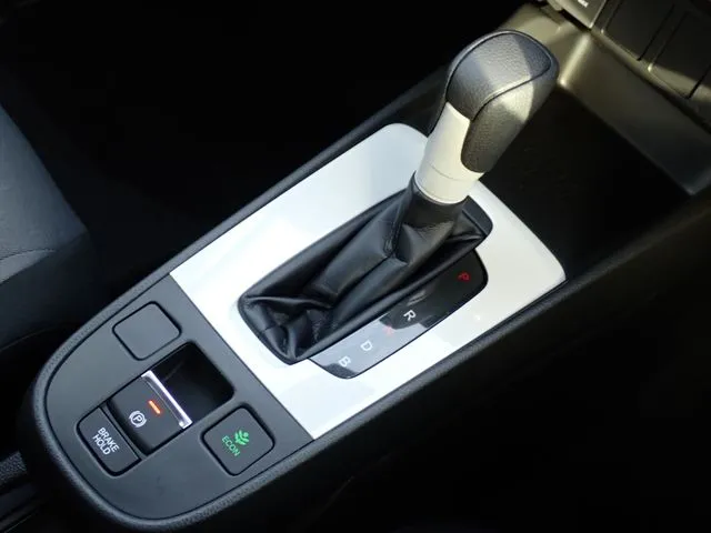 フィット e:HEV(ホンダ)の車両写真