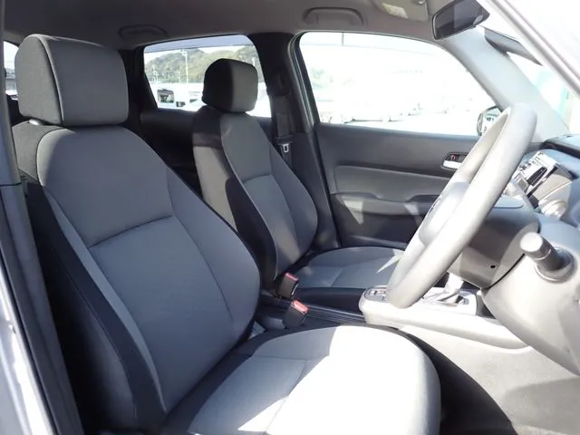 フィット e:HEV(ホンダ)の車両写真