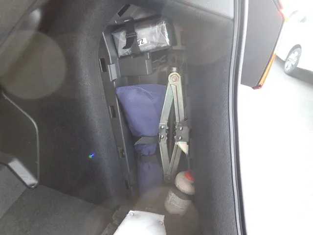 フィット e:HEV(ホンダ)の車両写真