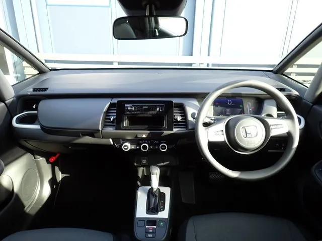 フィット e:HEV(ホンダ)の車両写真