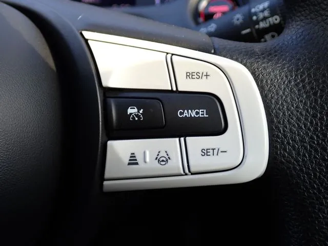 フィット e:HEV(ホンダ)の車両写真