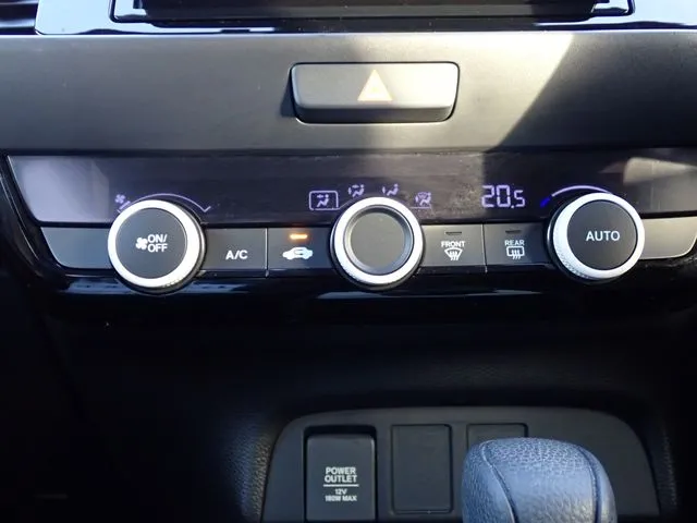 フィット e:HEV(ホンダ)の車両写真