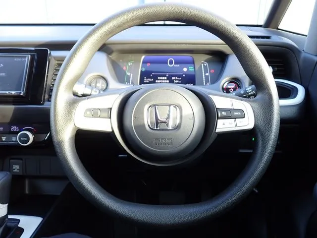 フィット e:HEV(ホンダ)の車両写真