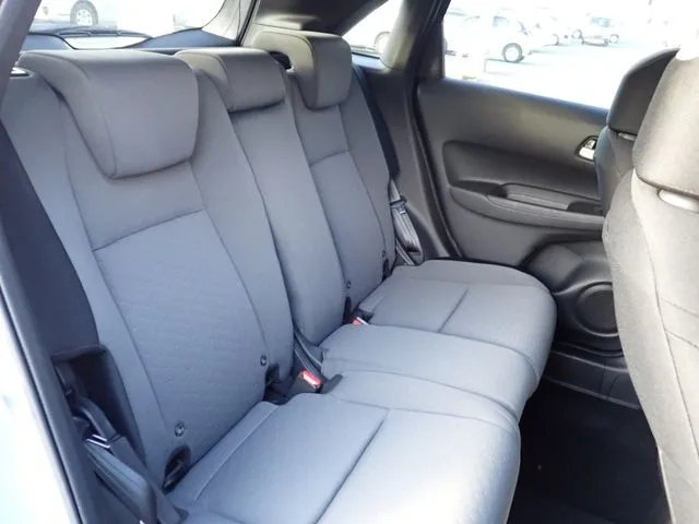 フィット e:HEV(ホンダ)の車両写真