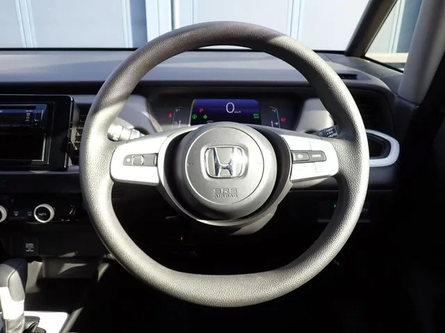 フィット e:HEV(ホンダ)の車両写真