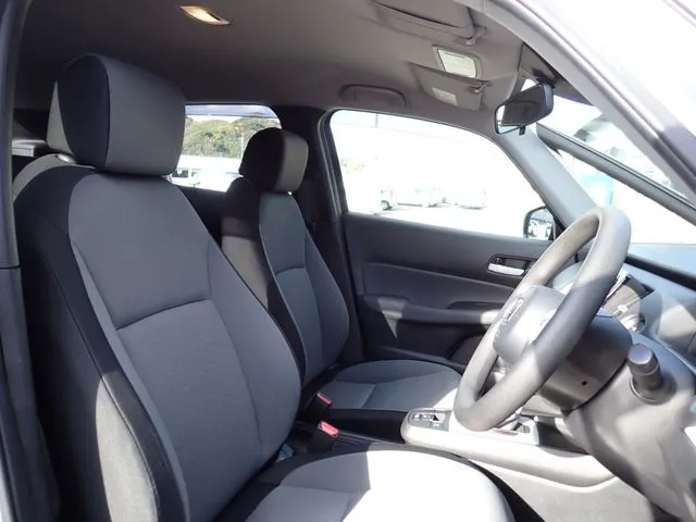 フィット e:HEV(ホンダ)の車両写真