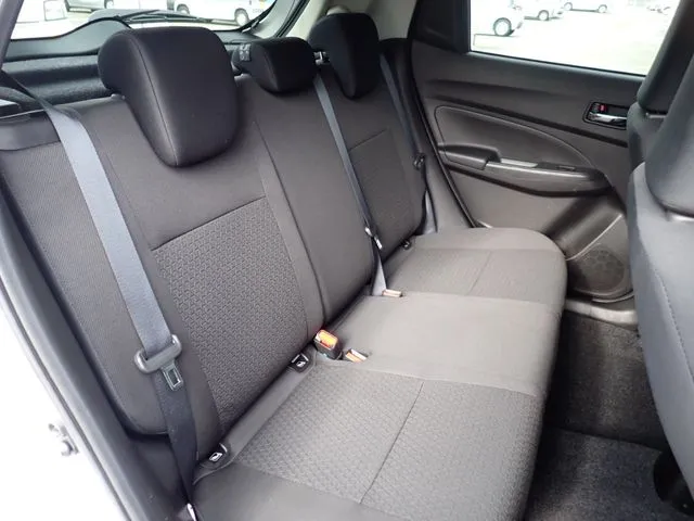 スイフト(スズキ)の車両写真