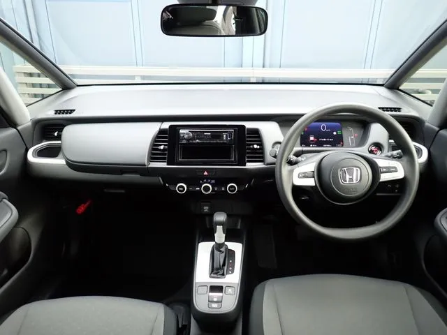 フィット e:HEV(ホンダ)の車両写真