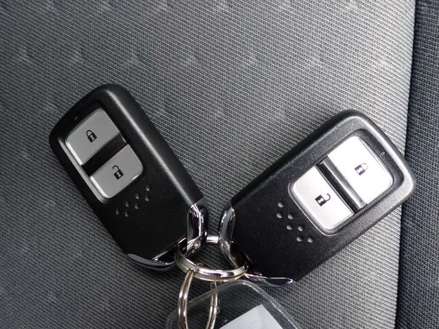 フィット e:HEV(ホンダ)の車両写真