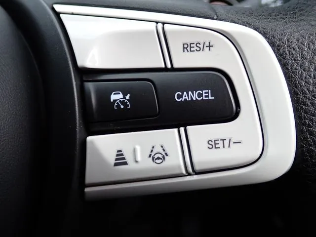 フィット e:HEV(ホンダ)の車両写真