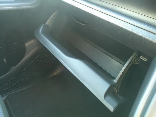 ノア ハイブリッド(トヨタ)の車両写真