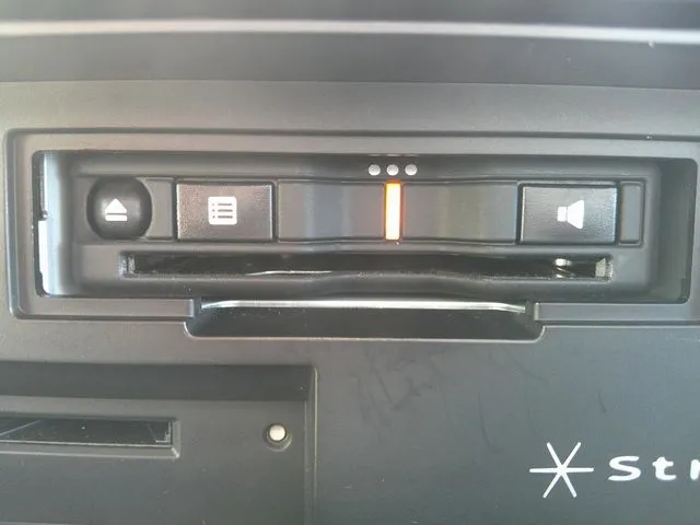 ノア ハイブリッド(トヨタ)の車両写真