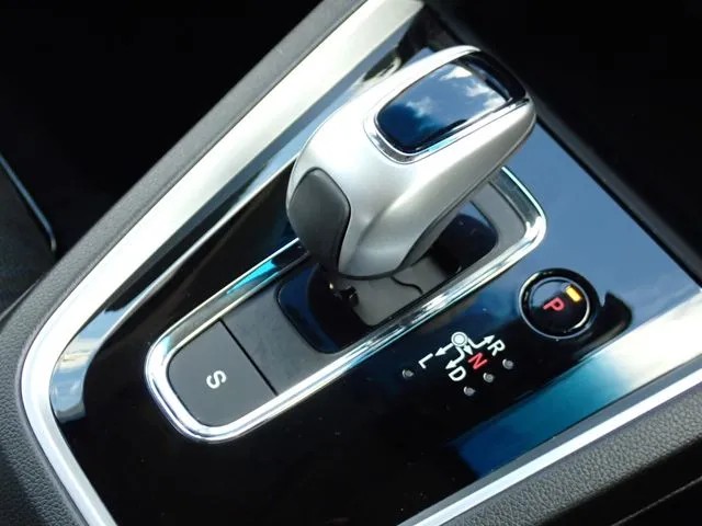 シャトル ハイブリッド(ホンダ)の車両写真