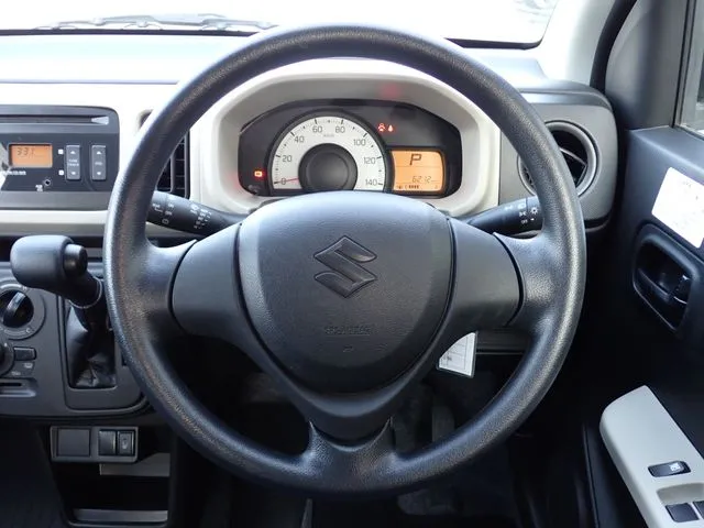 アルト　４ＷＤ（スズキ）の車両写真