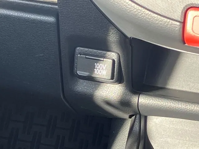 ニッサン　ＮＶ１５０　ＡＤ　２ＷＤ