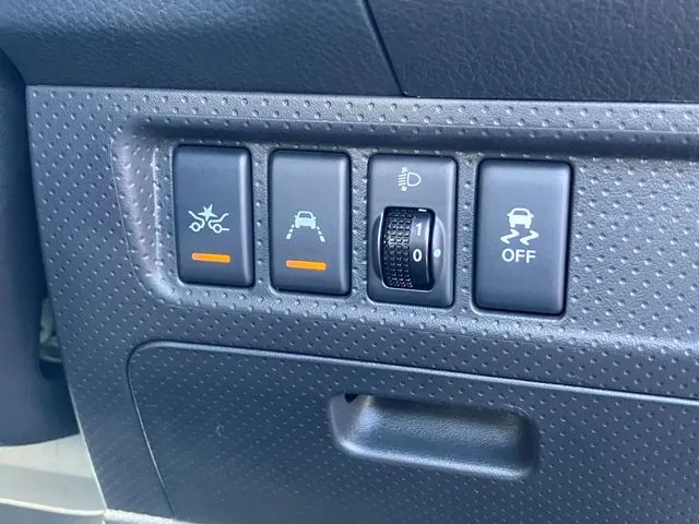 ニッサン　ＮＶ１５０　ＡＤ　２ＷＤ