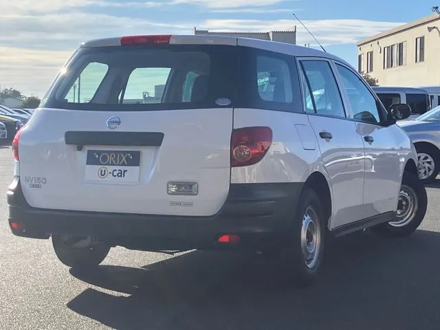 ニッサン　ＮＶ１５０　ＡＤ　２ＷＤ