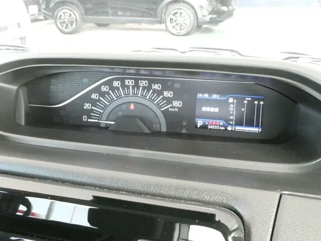 デリカ　Ｄ：２　２ＷＤ（ミツビシ）の車両写真