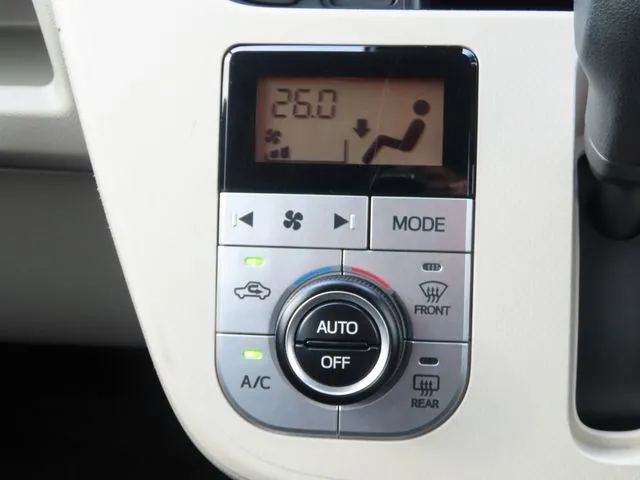 ダイハツ　ムーヴ　４ＷＤ