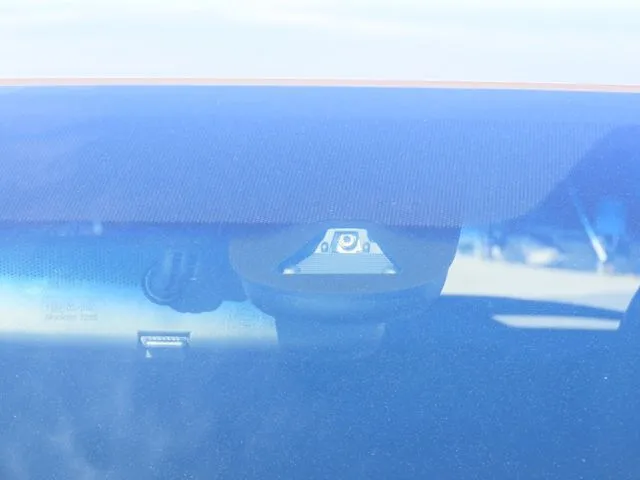 ホンダ　フィット　ハイブリッド