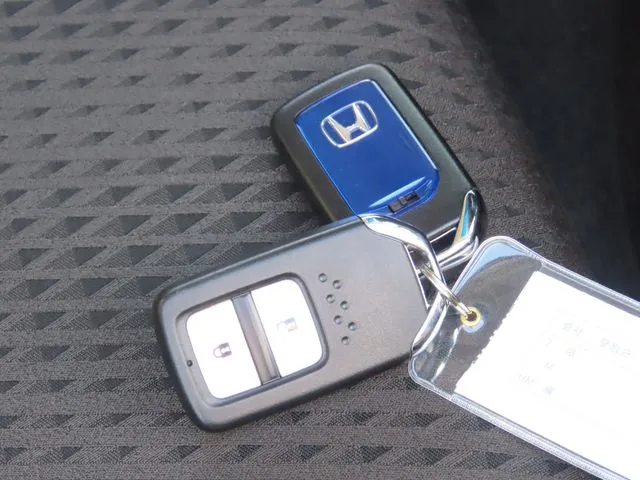 ホンダ　フィット　ハイブリッド