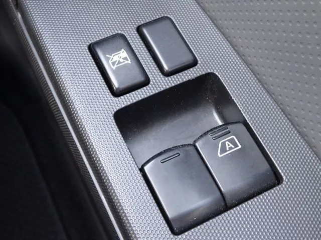 NV150 AD 2WD(ニッサン)の車両写真