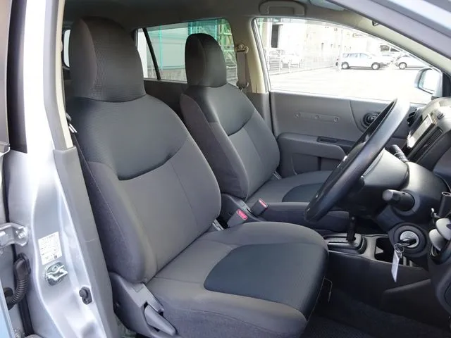 NV150 AD 2WD(ニッサン)の車両写真