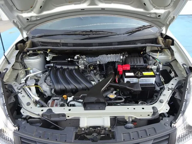 NV150 AD 2WD(ニッサン)の車両写真