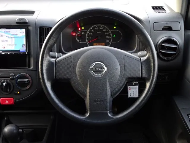 NV150 AD 2WD(ニッサン)の車両写真
