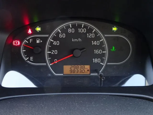 NV150 AD 2WD(ニッサン)の車両写真