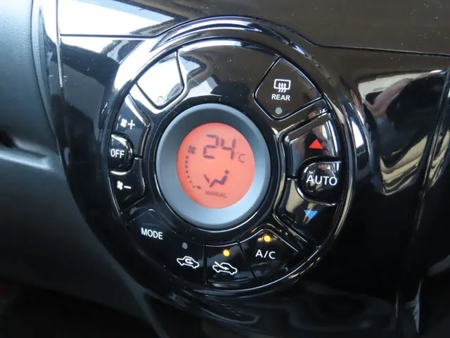 ニッサン　ノート