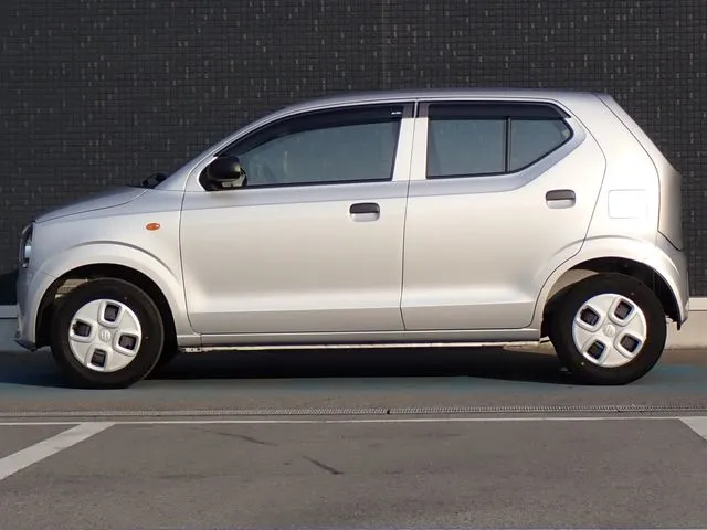 アルト(スズキ)の車両写真