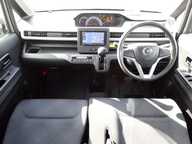 フレア（マツダ）の車両写真