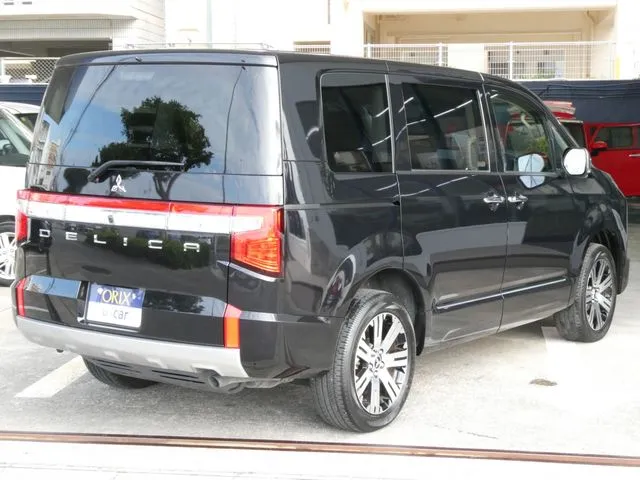 デリカ D:5 4WD(ミツビシ)の車両写真