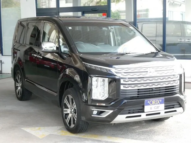 デリカ D:5 4WD(ミツビシ)の車両写真