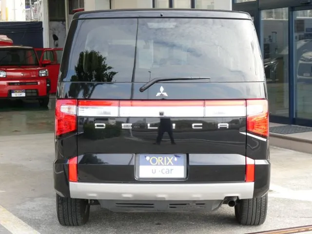 デリカ D:5 4WD(ミツビシ)の車両写真