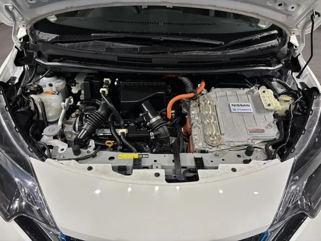 ノート（ニッサン）の車両写真