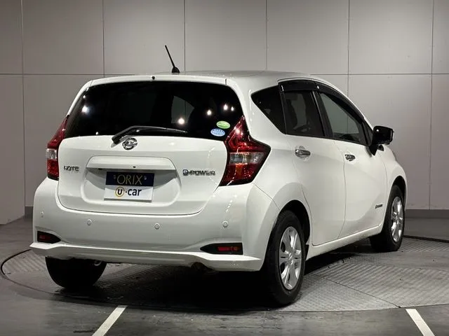 ノート（ニッサン）の車両写真