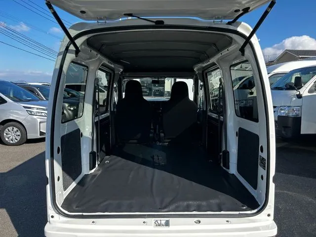 ハイゼットカーゴ（ダイハツ）の車両写真