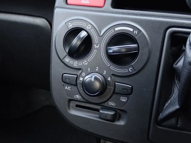 アルト（スズキ）の車両写真