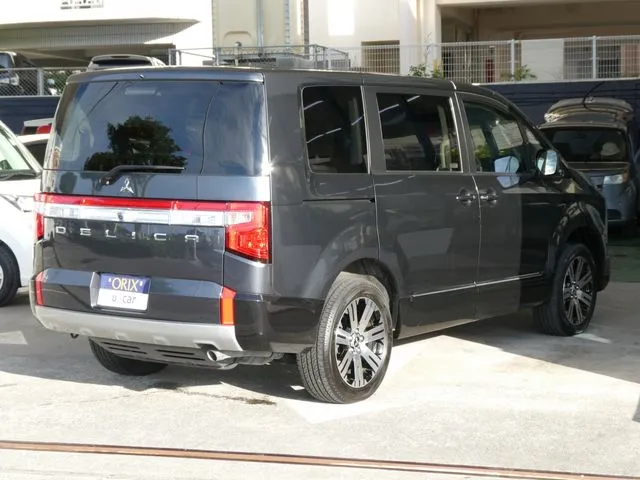 デリカ D:5 4WD(ミツビシ)の車両写真