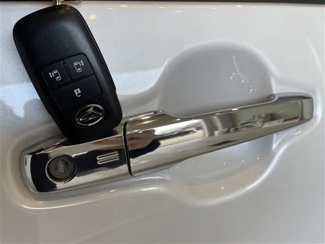 ダイハツ タント カスタム