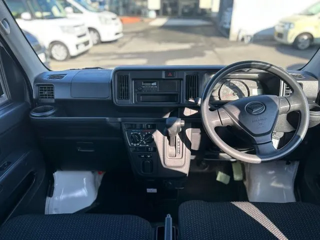 ダイハツ ハイゼットカーゴ