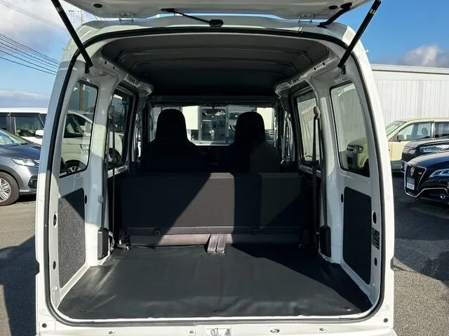 ダイハツ ハイゼットカーゴ