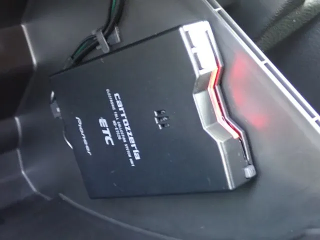 クロスビー 4WD(スズキ)の車両写真