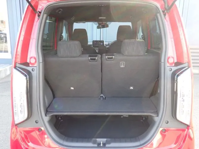 N-WGN カスタム(ホンダ)の車両写真