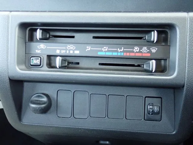 ハイゼットトラック(ダイハツ)の車両写真